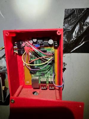 Boîtier du Raspberry Pi ouvert Boîtier du Raspberry Pi ouvert